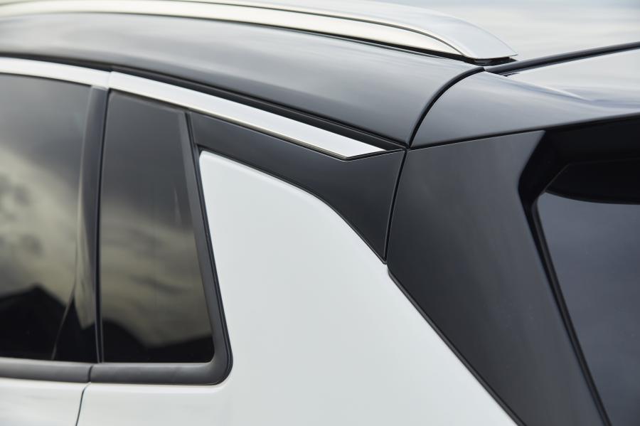 Детали экстерьера Vauxhall Grandland X Hybrid4 2020 года  (фото 40 из 40)
